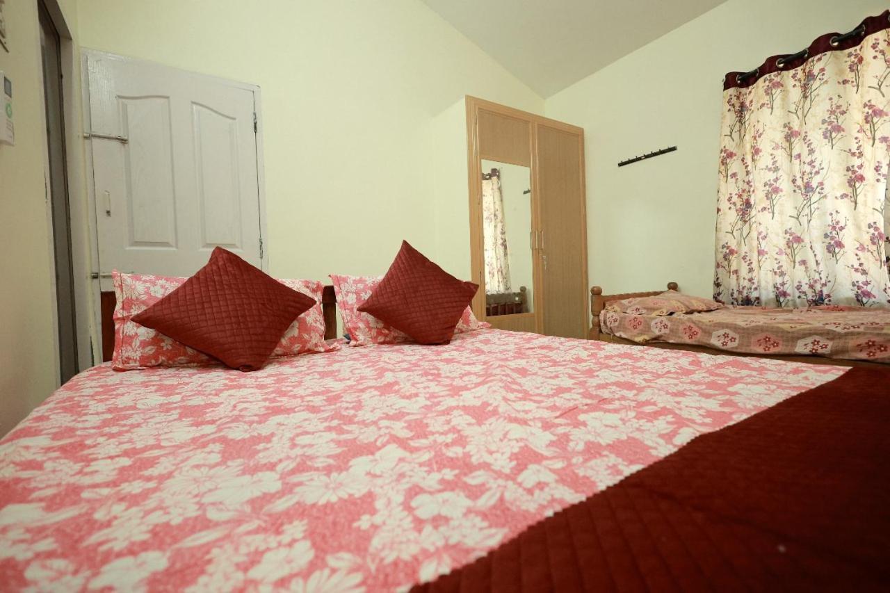Toms Villa Along National Highway Thrissur At Nadathara Luaran gambar